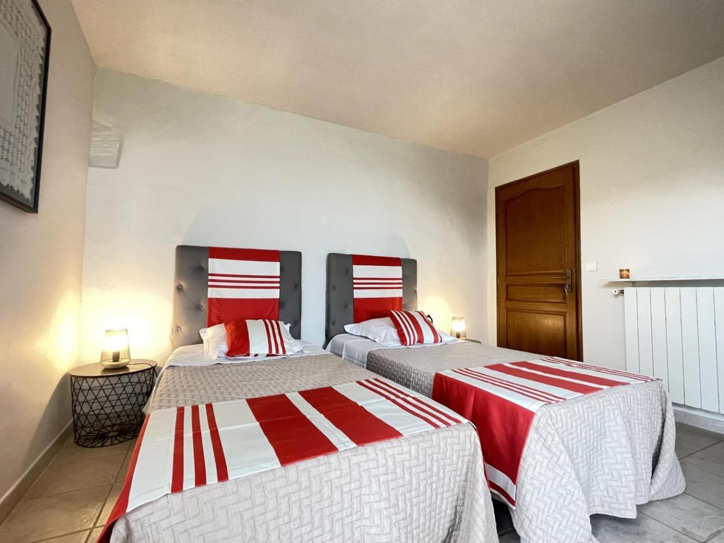 Chambres D'Hotes Manttu ユリューニュ エクステリア 写真